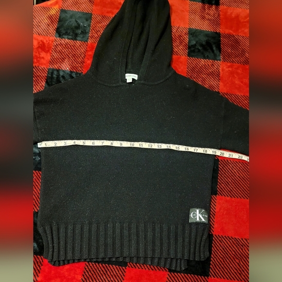 Calvin Klein Woman’s black Side Slits Hoodie Knitted Sweater. Size XS - Picture 3 of 9